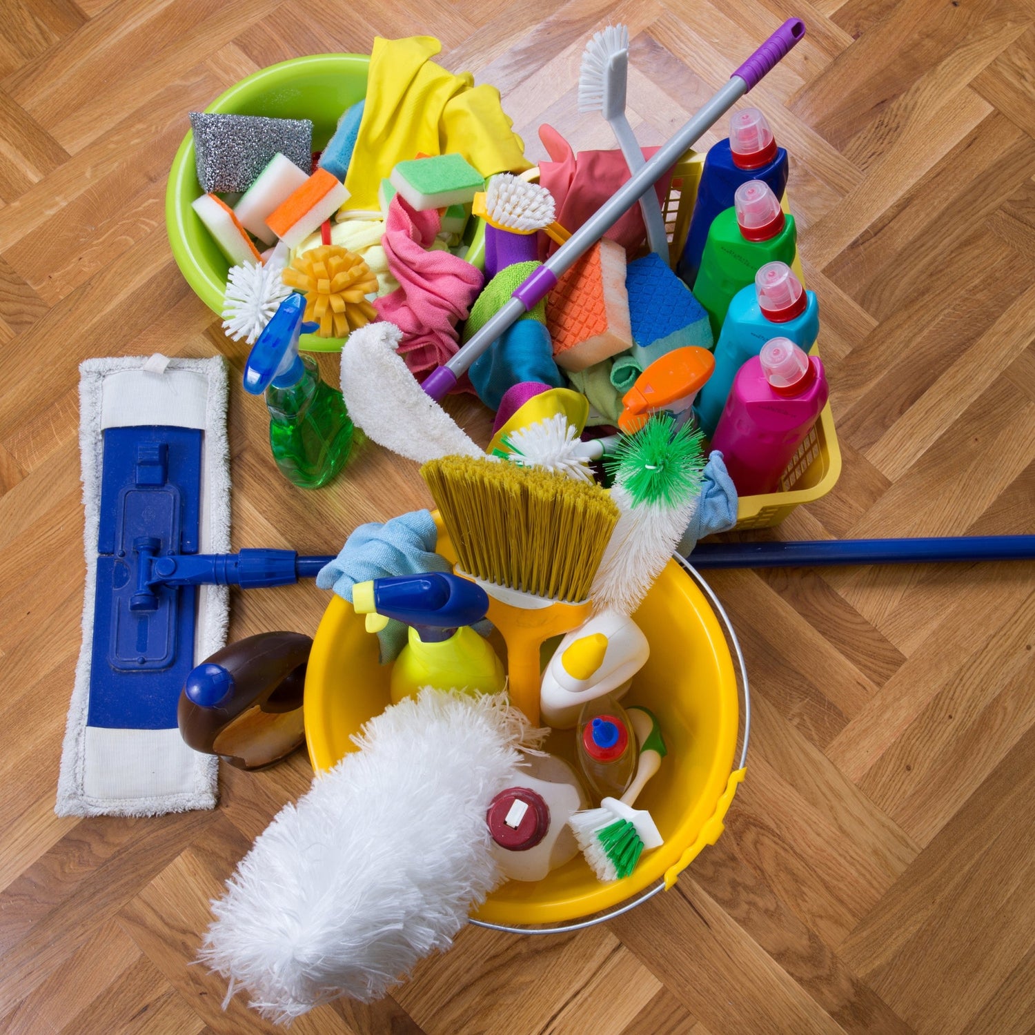The towels, cleaners, and the most necessary for the hygiene of your warehouse.